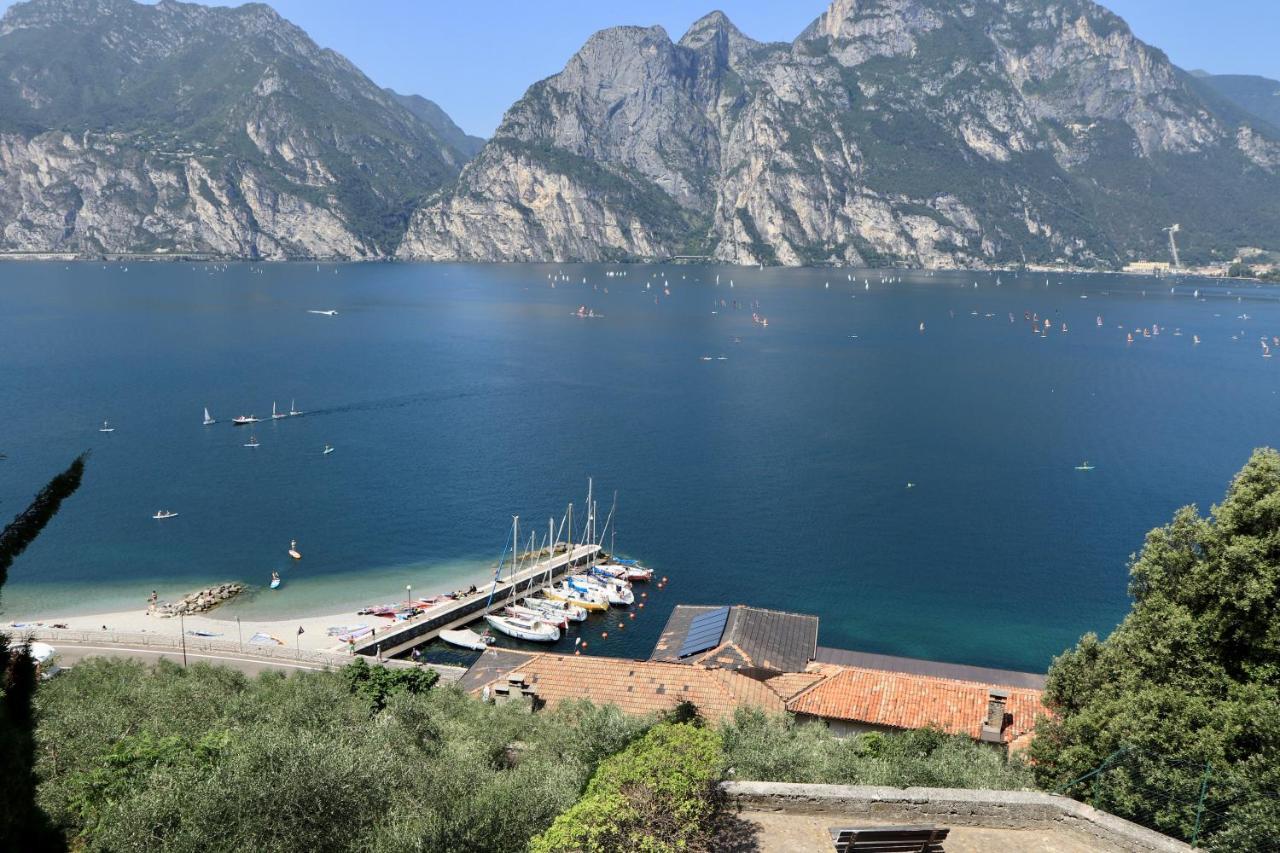 Vistalago Torbole Hotel Torbole Sul Garda Buitenkant foto