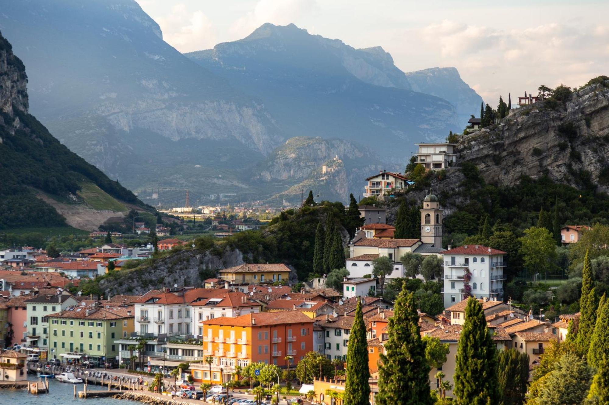 Vistalago Torbole Hotel Torbole Sul Garda Buitenkant foto