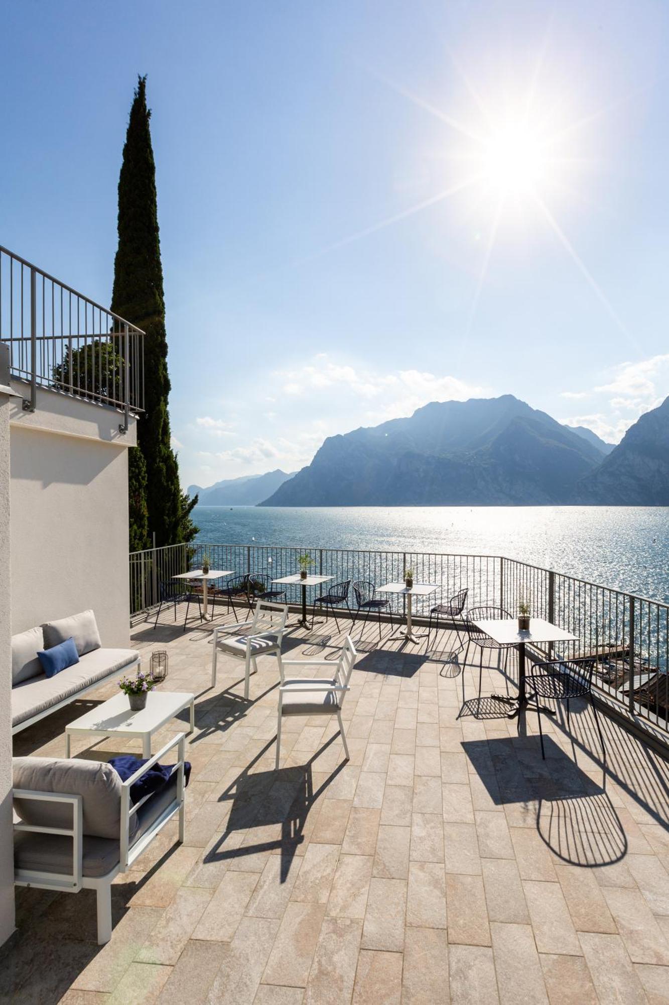 Vistalago Torbole Hotel Torbole Sul Garda Buitenkant foto