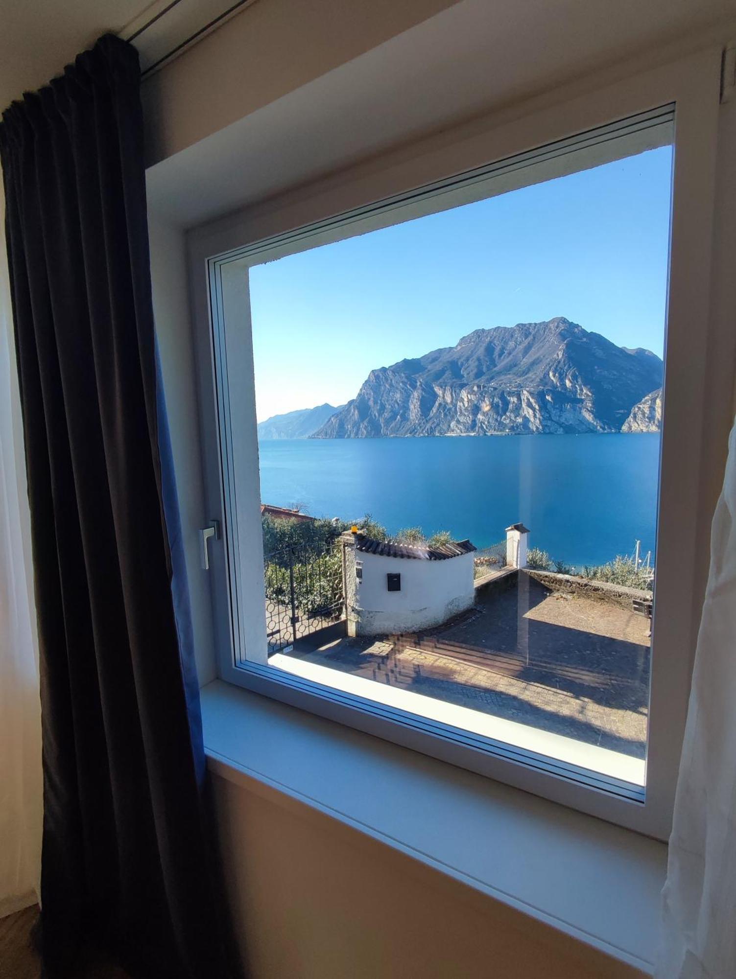 Vistalago Torbole Hotel Torbole Sul Garda Buitenkant foto